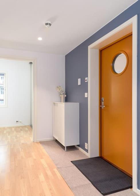Bergen'S Finest: Sleek Oasis With Two Bedroom Екстер'єр фото